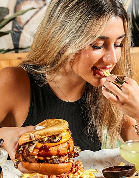 CRAV Burger takeaway packaging in New York
